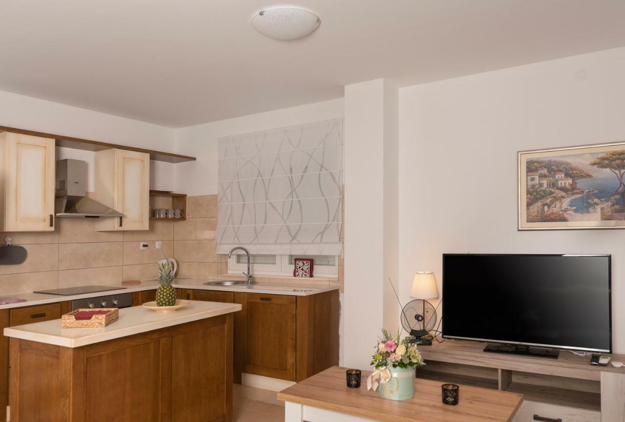 Villa Village Idylle With Heated Pool, Sauna, Jacuzzy And Private Parking Сукошан Екстер'єр фото